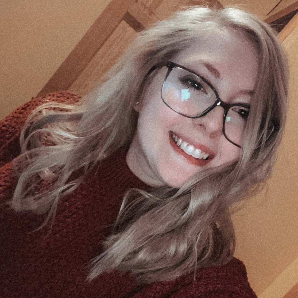 Meet your Posher, Cydney